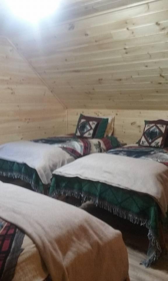 The Guide loft with four twin beds